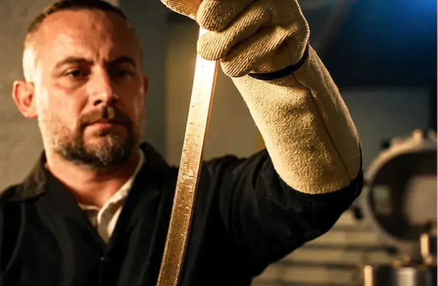 From the Refinery to Your Hands: The Step-by-Step Journey of One Gram of Gold